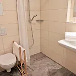 Dom wakacyjny Vogel - Helle Und Lichtdurchflutete Maisonette-ferienwohnung *
