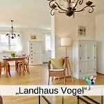 Vogel - Helle Und Lichtdurchflutete Maisonette-ferienwohnung * Wasserburg